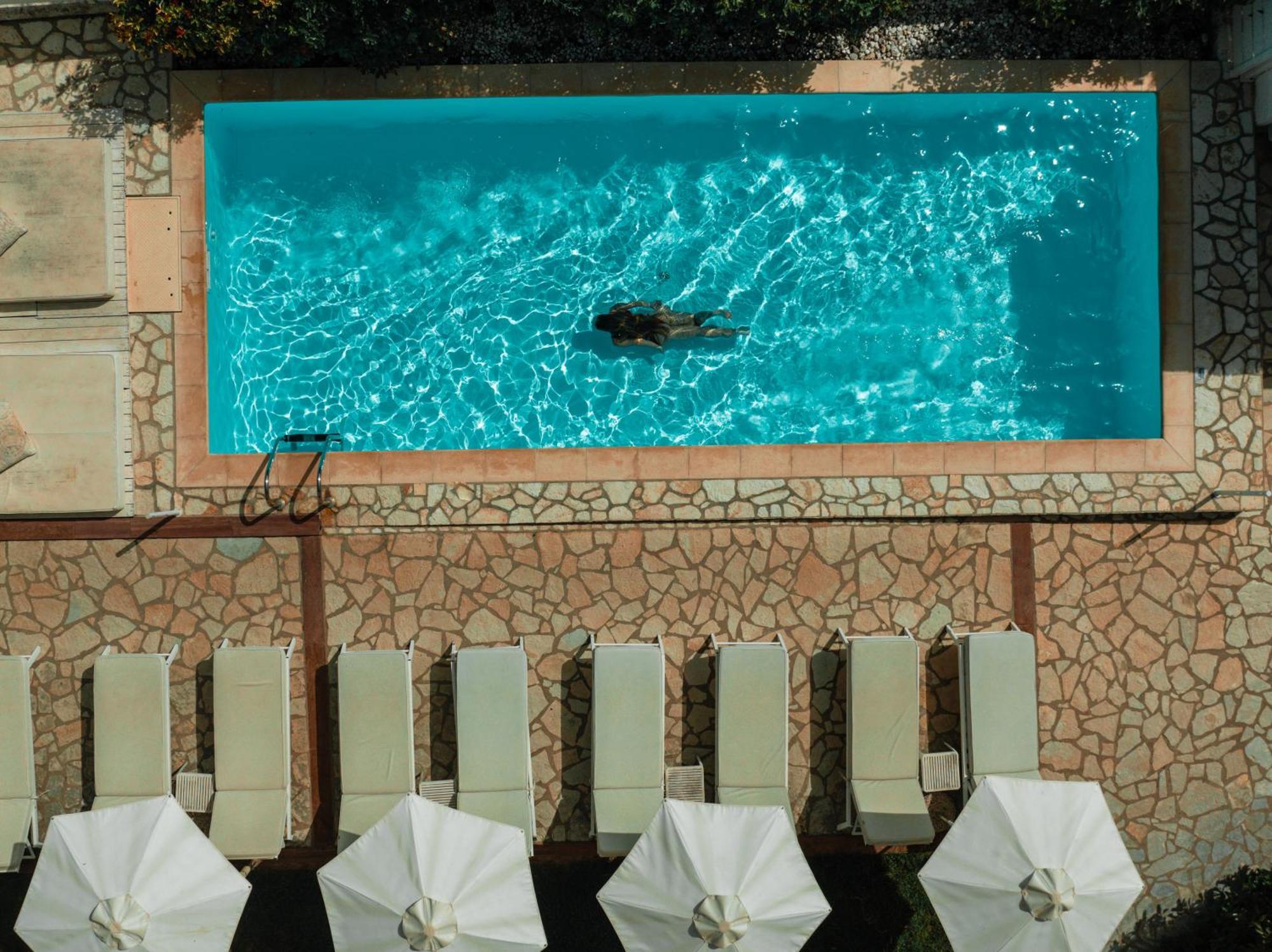 Dracos Hotel Parga Exterior photo